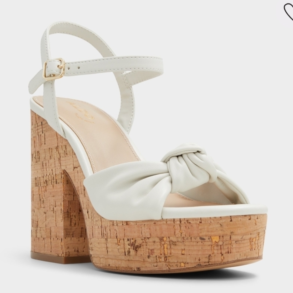 New In Box ALDO Ulialdan
Strappy heeled sandal Size 7 White - Picture 8 of 10